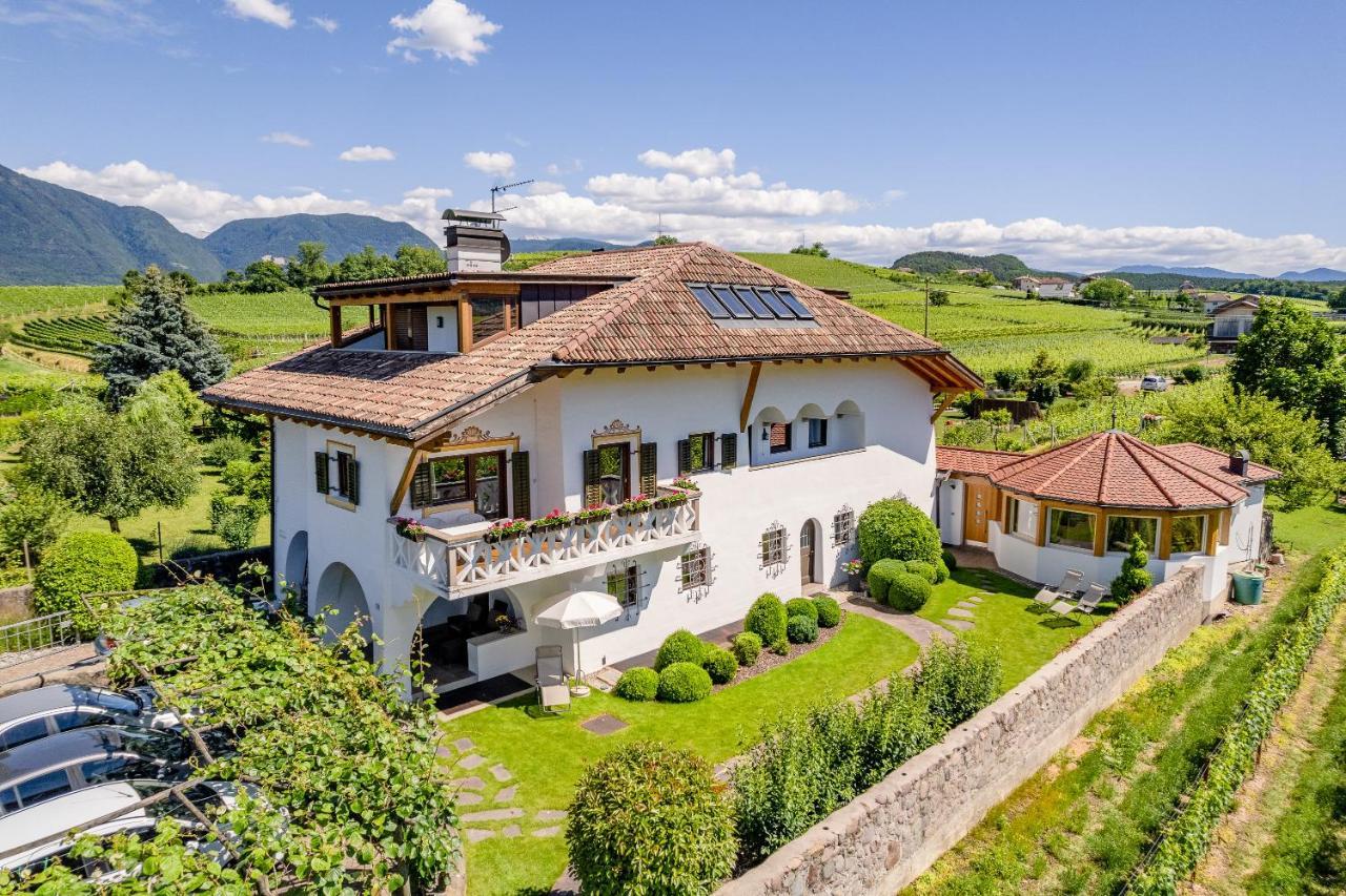 Bed and Breakfast Haus Oberhofer Корнаяно Екстер'єр фото
