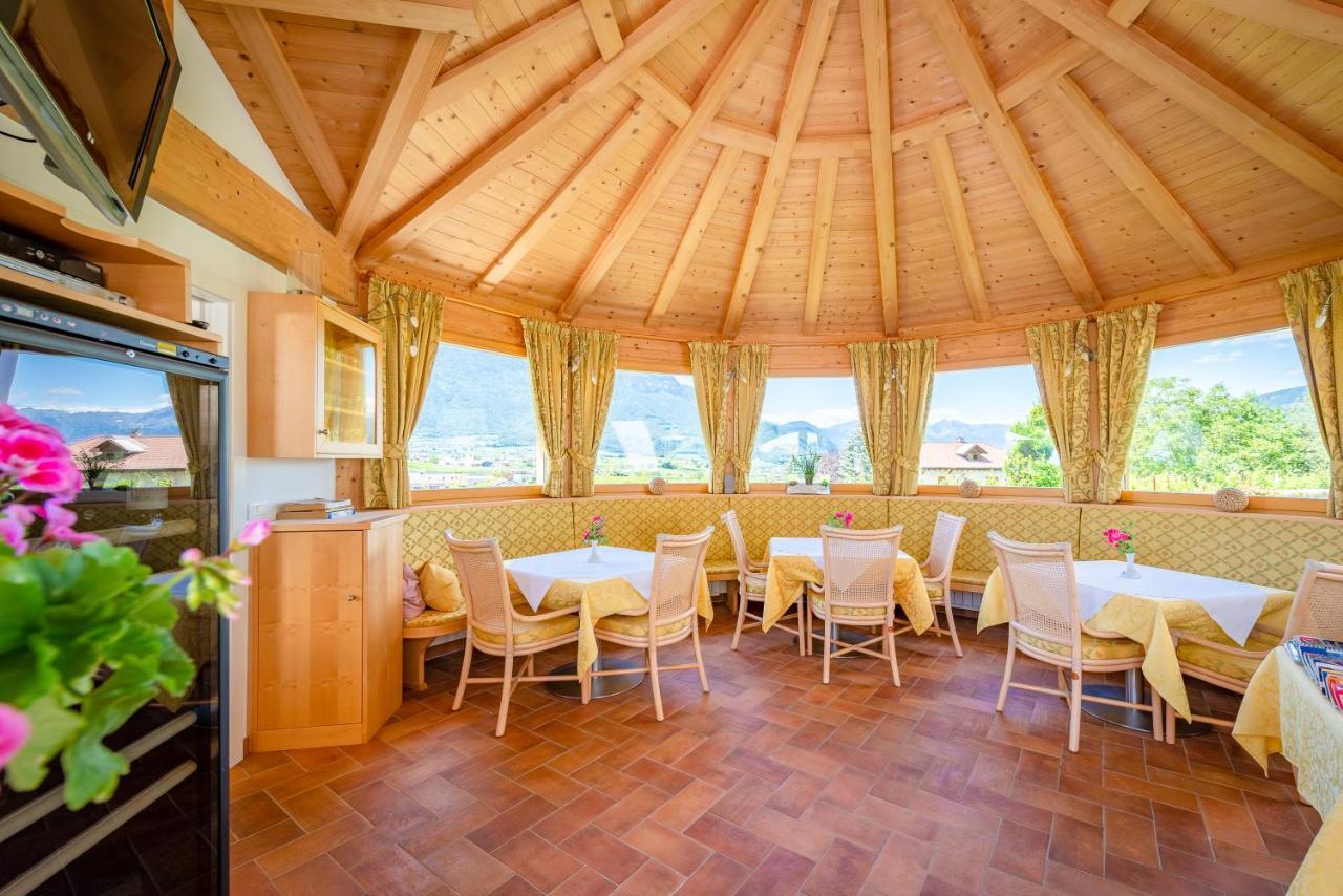 Bed and Breakfast Haus Oberhofer Корнаяно Екстер'єр фото